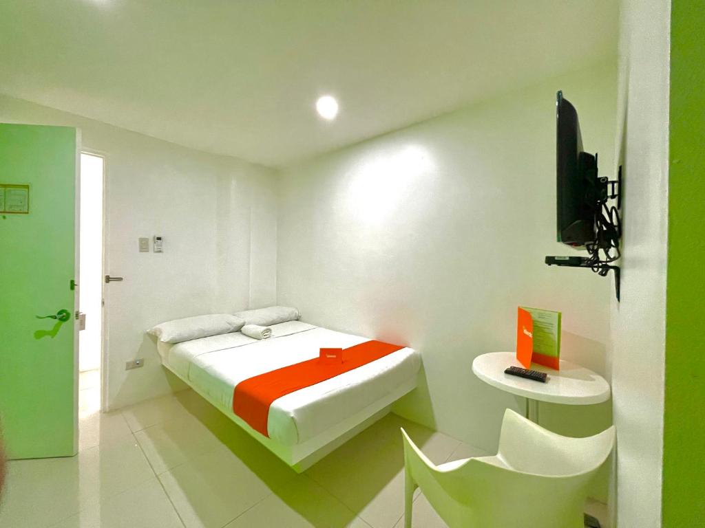 Двухместный (Medium Room - Main) отеля Islands Stay Hotels - Mactan, Мактан