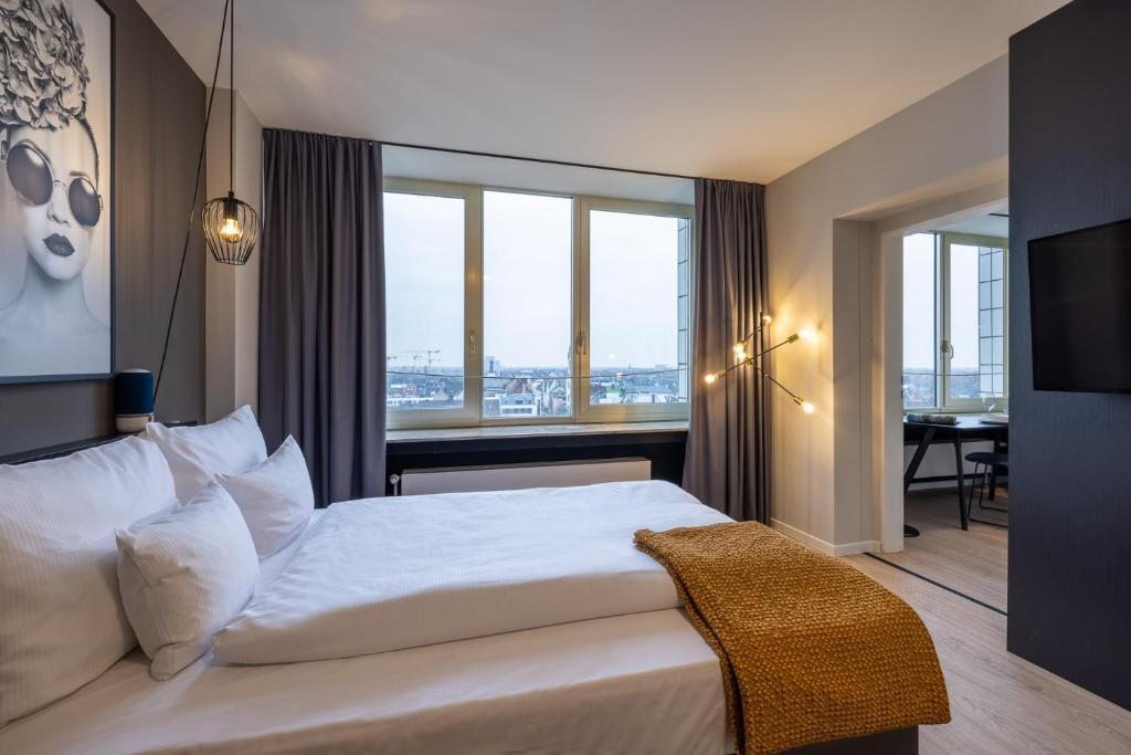 Апартаменты (Smart+ Apartment) апарт-отеля JOYN Cologne - Serviced Apartments, Кельн