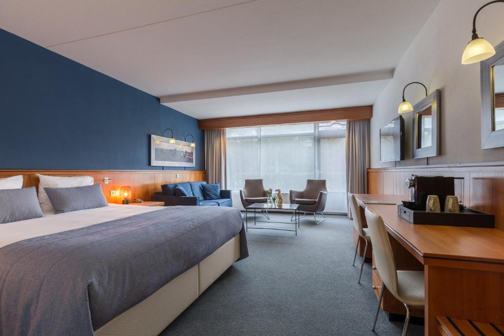 Семейный (Двухместный номер Делюкс с 2 отдельными кроватями) отеля Van der Valk hotel Den Haag Wassenaar, Гаага