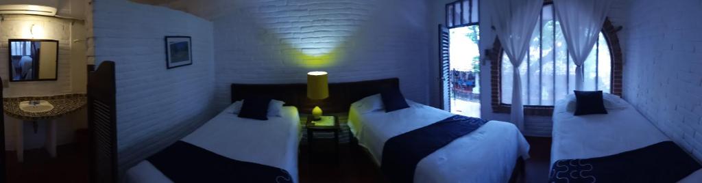 Двухместный (Стандартный двухместный номер с 2 отдельными кроватями) отеля Hotel Mision y SPA Acapulco, Акапулько-де-Хуарес