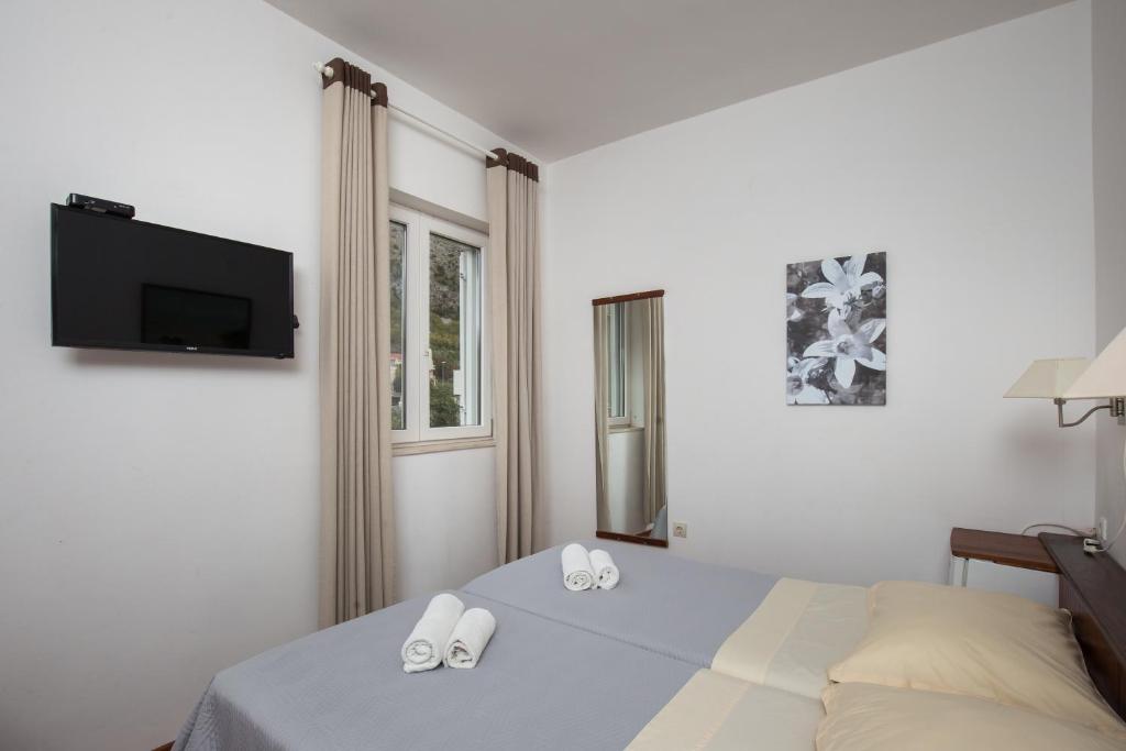 Двухместный (Двухместный номер с 1 кроватью или 2 отдельными кроватями, вид на сад) гостевого дома Villa Konalic, Мокошица