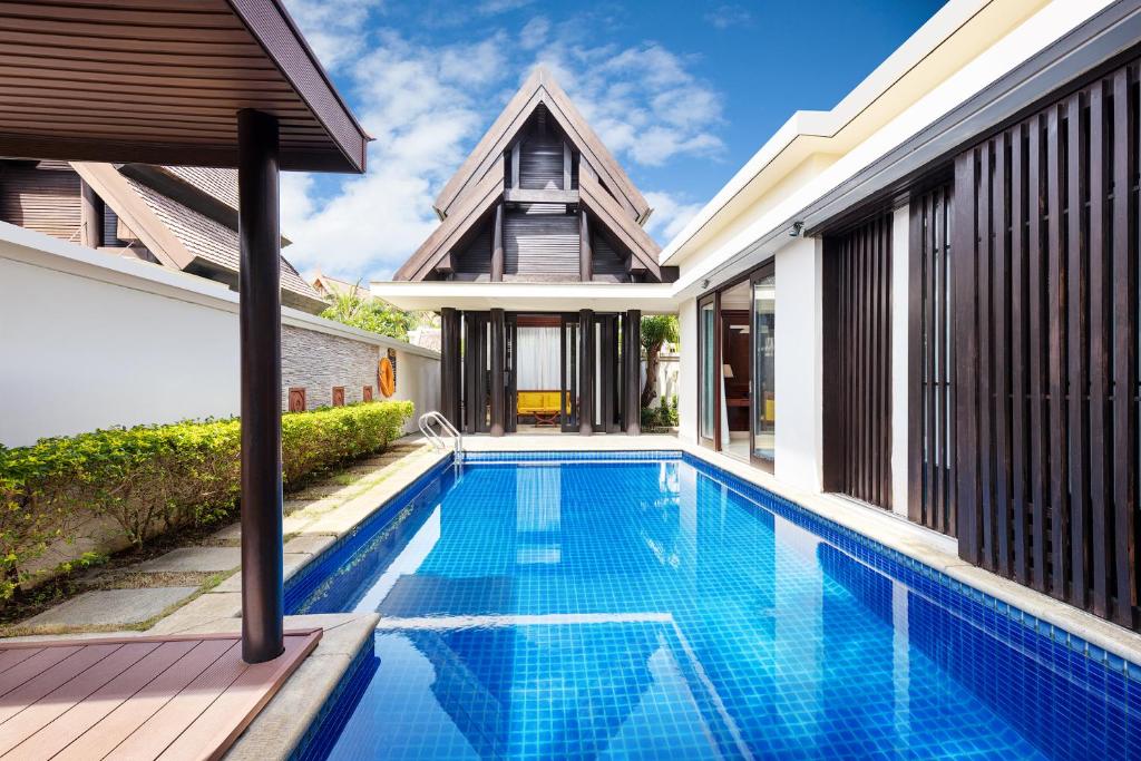 Вилла (Вилла в бирманском стиле с 1 спальней и собственным бассейном) отеля Pullman Sanya Yalong Bay Villas & Resort, Санья