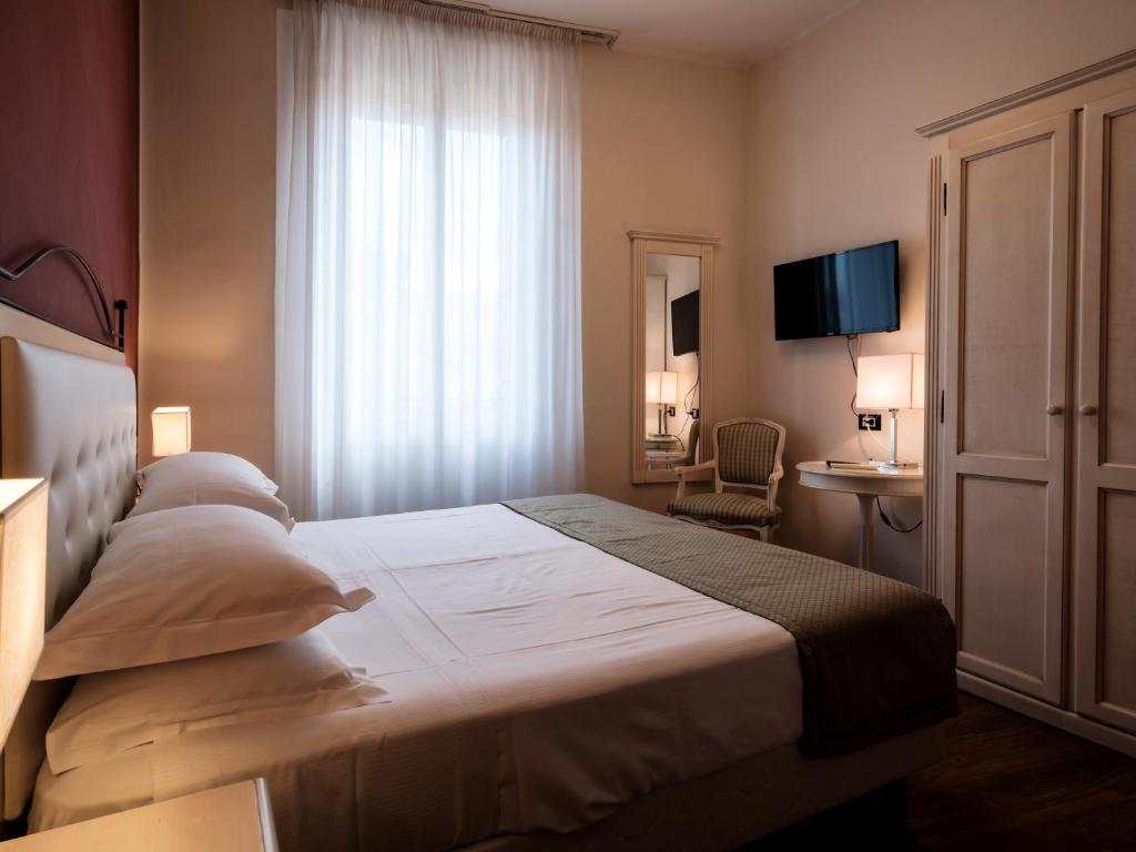 Двухместный (Классический двухместный номер с 1 кроватью - Одноместное размещение) отеля Hotel Accademia, Болонья