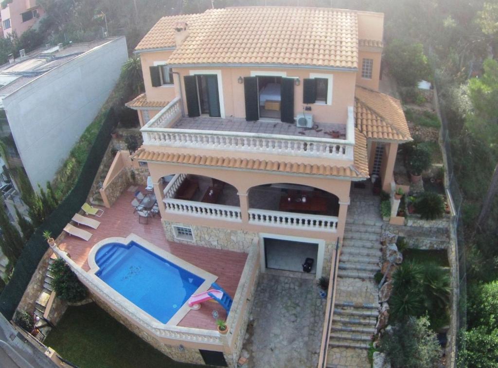 Villa Ca Nostra with pool