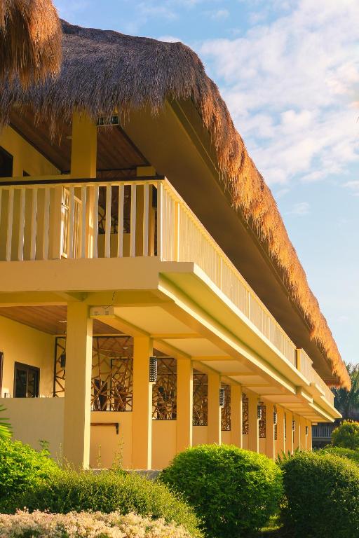 Двухместный (Двухместный номер Делюкс с 1 кроватью или 2 отдельными кроватями) курортного отеля Bohol Beach Club, Панглао