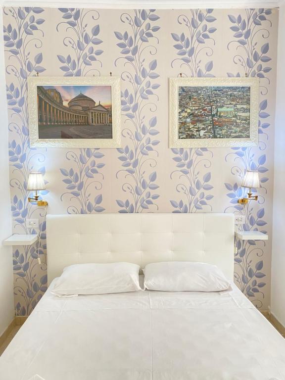 Апартаменты (Улучшенные апартаменты) отеля Hotel Europeo - Sea Hotels, Неаполь