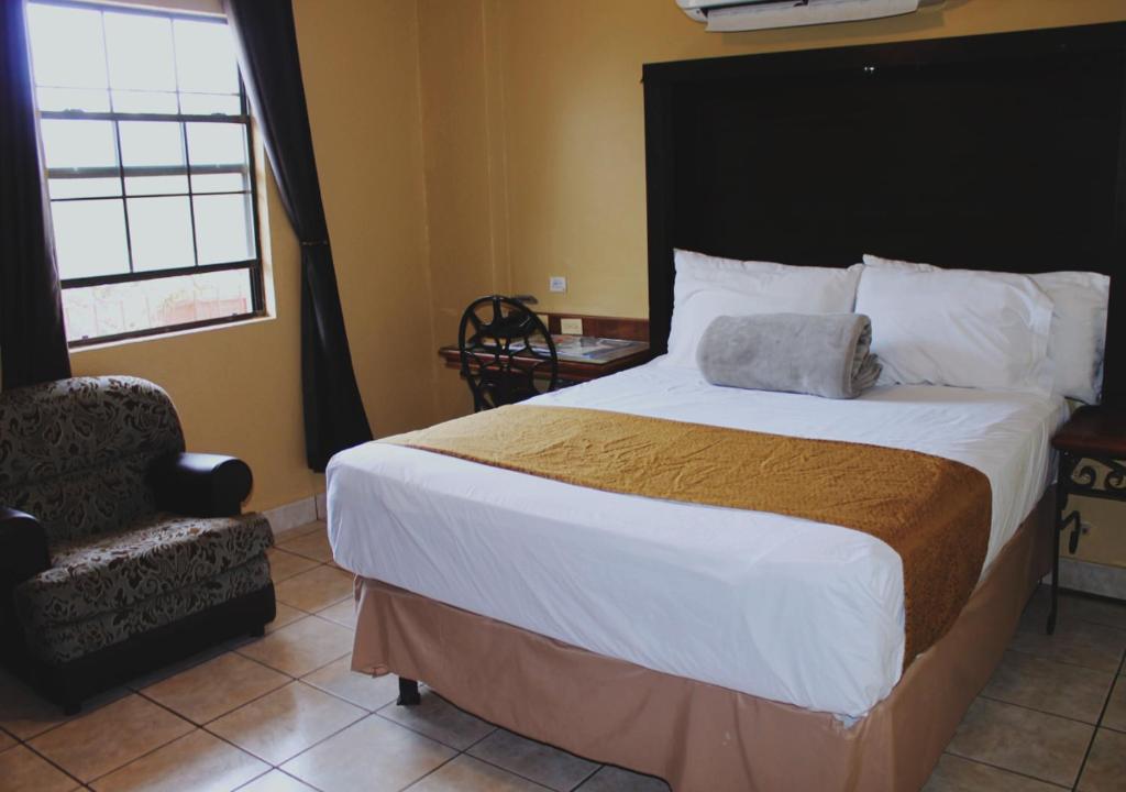 Двухместный (Двухместный номер с 1 кроватью, вид на сад) отеля Hotel Hacienda del Viejo, Матаморос