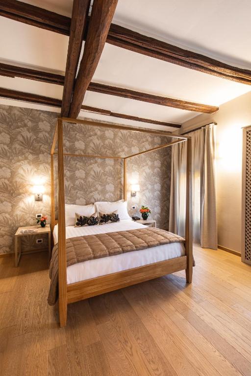 Двухместный (Улучшенный двухместный номер с 1 кроватью или 2 отдельными кроватями) отеля Hotel Porta San Mamolo, Болонья