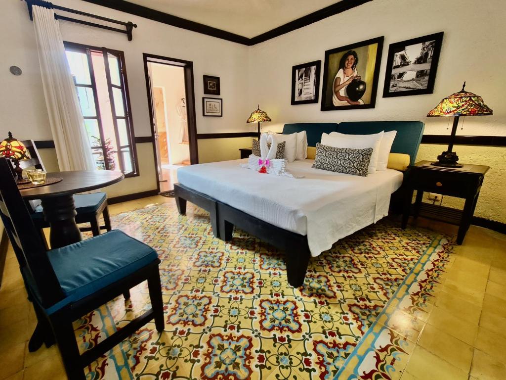 Двухместный (Номер с кроватью размера «king-size» и большим балконом) отеля Casa Sirena Hotel, Исла-Мухерес