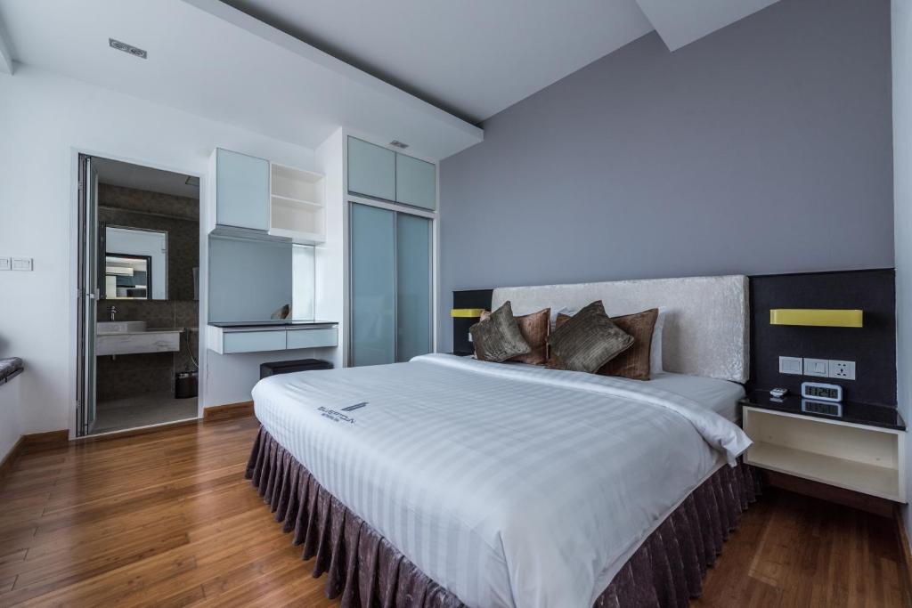 Апартаменты (Апартаменты с 3 спальнями) отеля Naki Suites @ Silvertown, Пномпень