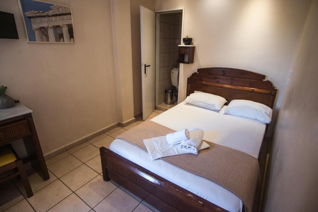 Двухместный (Двухместный номер с 1 кроватью или 2 отдельными кроватями) отеля Hotel Byron, Афины