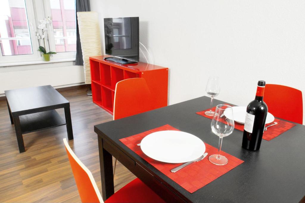 Апартаменты (Апартаменты с 1 спальней А), HITrental Oerlikon Apartments