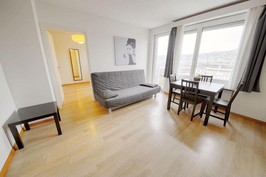 Апартаменты (Апартаменты «D» с 1 спальней и балконом) апартамента HITrental Letzigrund - Apartment, Цюрих