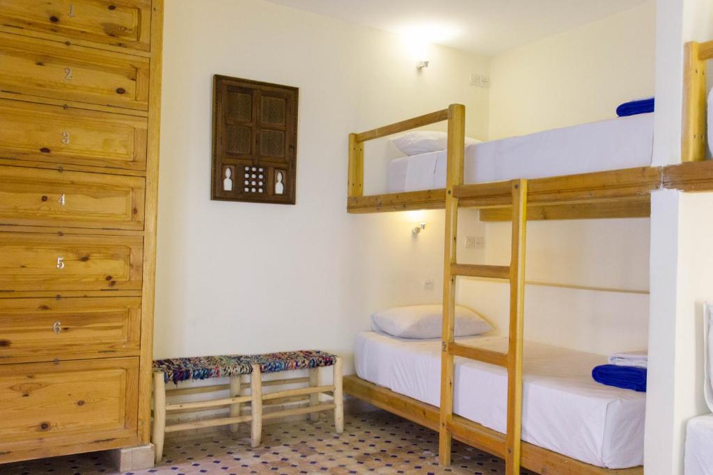 Номер (Односпальная кровать в общем номере для мужчин и женщин) гостевого дома Medina social club, Фес