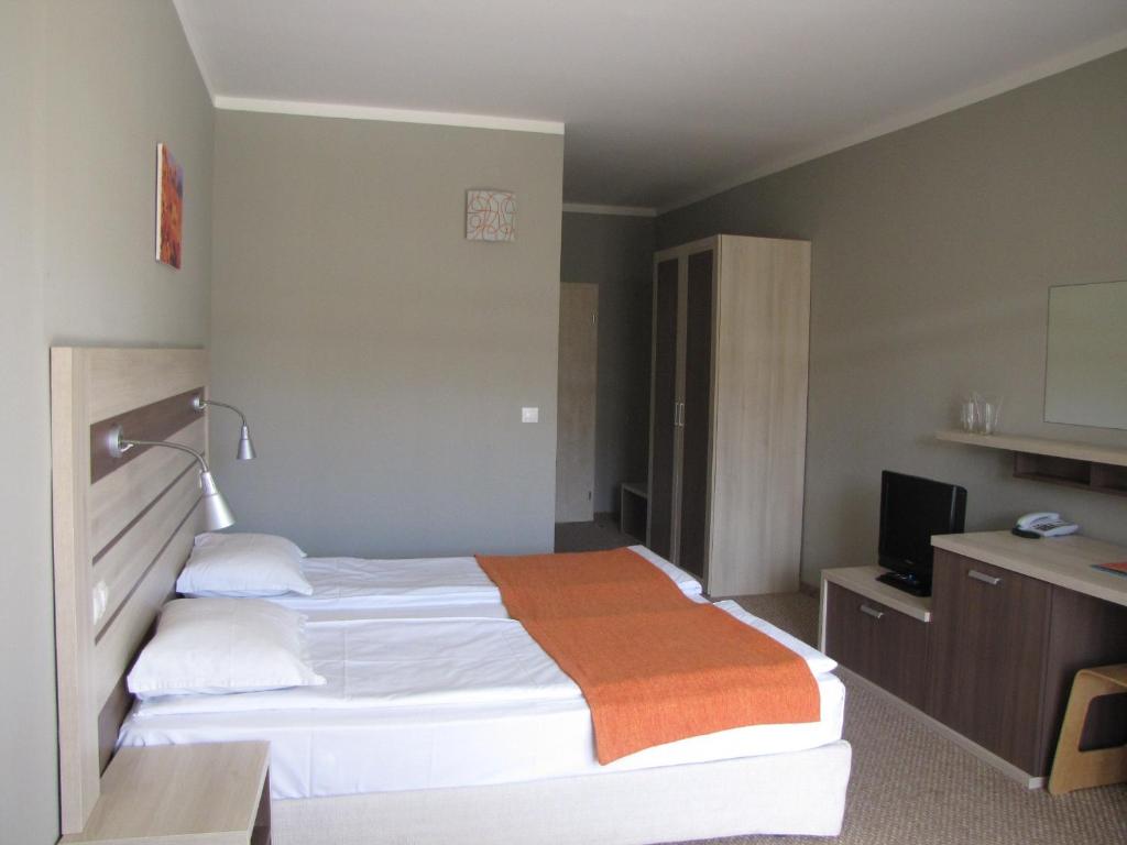 Двухместный (Двухместный номер с 1 кроватью или 2 отдельными кроватями и балконом) отеля Blue Orange Beach Resort, Созополь