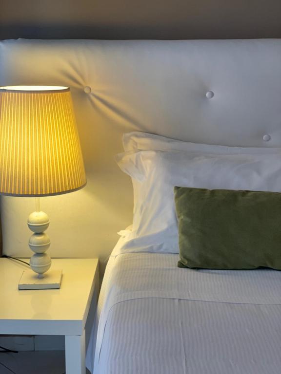 Двухместный (Стандартный двухместный номер с 1 кроватью или 2 отдельными кроватями) отеля Hotel Posta, Палермо
