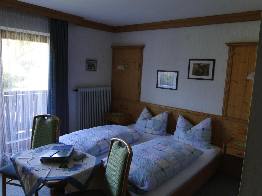 Двухместный (Двухместный номер с 1 кроватью и балконом) отеля Pension Wildental, Лофер