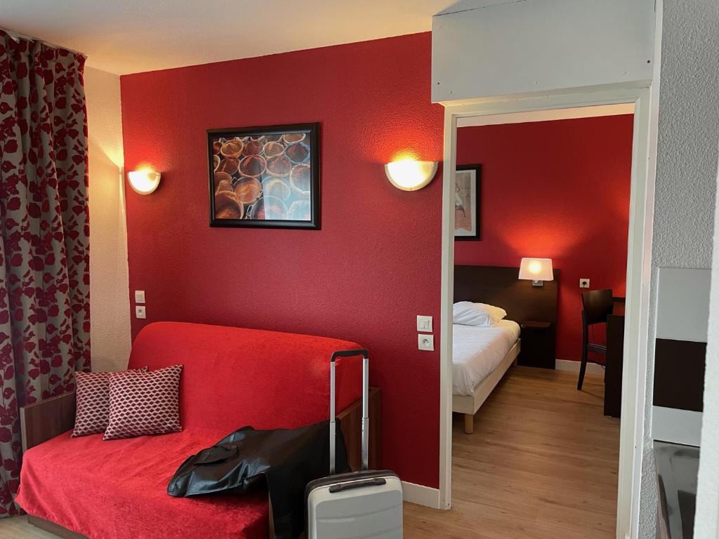Апартаменты (Семейный двухместный люкс с 2 отдельными кроватями) апарт-отеля Appartéa Grenoble Alpexpo, Гренобль