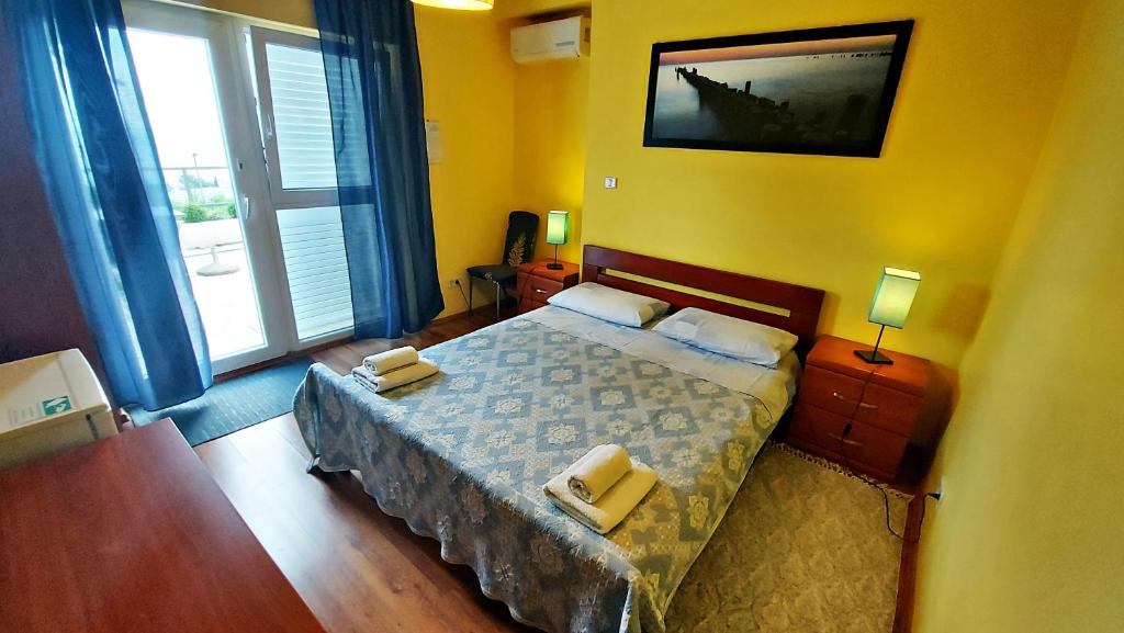 Двухместный (Двухместный номер с 1 кроватью или 2 отдельными кроватями) гостевого дома Apartments and Rooms Vila Irma, Опатия