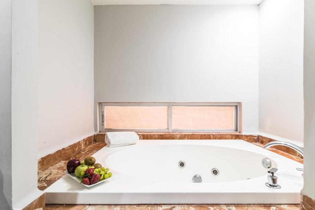 Двухместный (Superior Single Room with Jaccuzi), Exe Cities Reforma