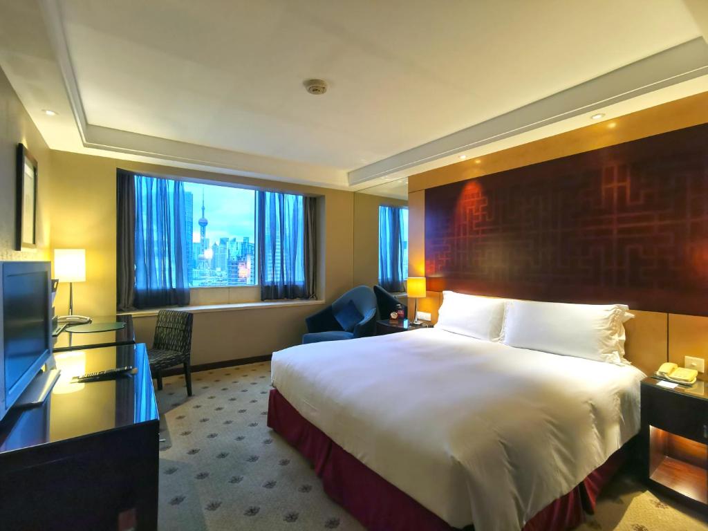 Двухместный (Collection Superior Double Room) отеля Sofitel Shanghai Hyland, Шанхай
