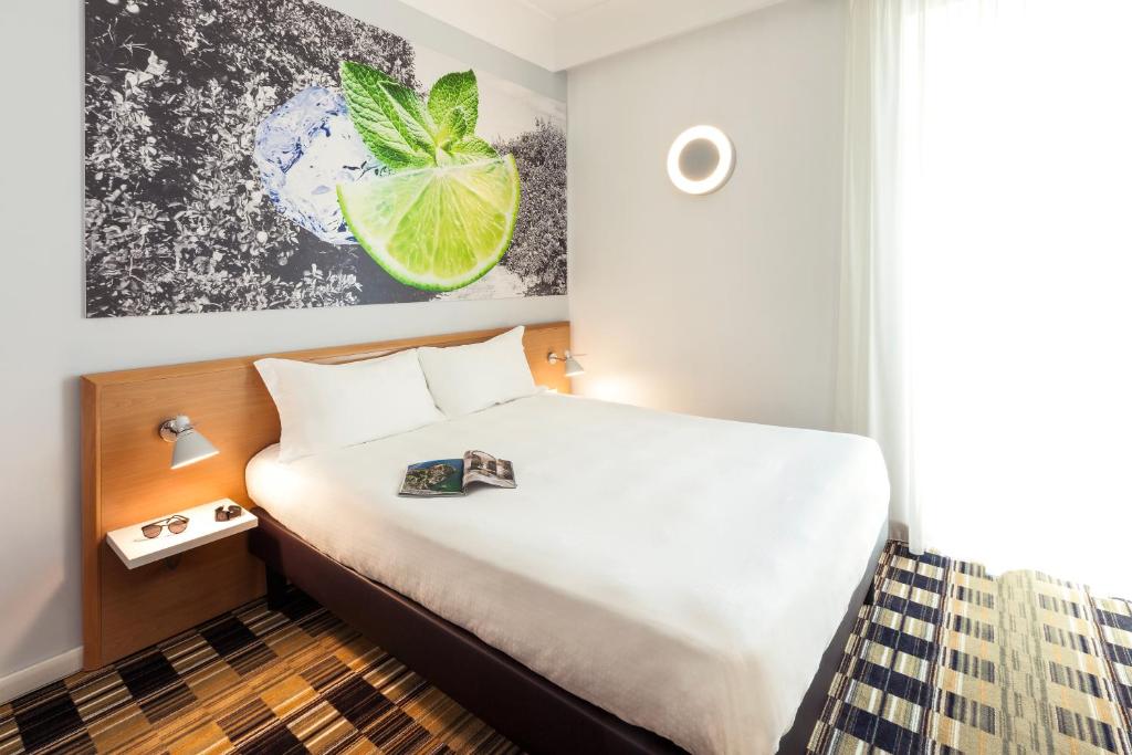 Двухместный (Стандартный двухместный номер с 1 кроватью), Ibis Styles Napoli Garibaldi