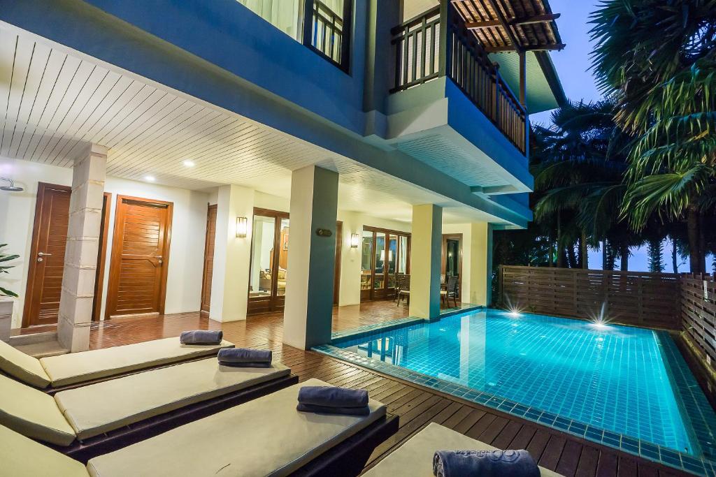 Вилла (Вилла с собственным бассейном и 2 спальнями с видом на море) курортного отеля Ravindra Beach Resort & Spa, Паттайя