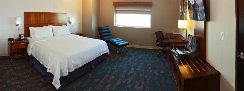 Сьюит (Люкс - Для некурящих), Holiday Inn Express & Suites Mexicali