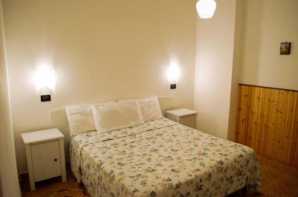 Двухместный (Двухместный номер с 1 кроватью или 2 отдельными кроватями) отеля Hotel Angelino, Искья