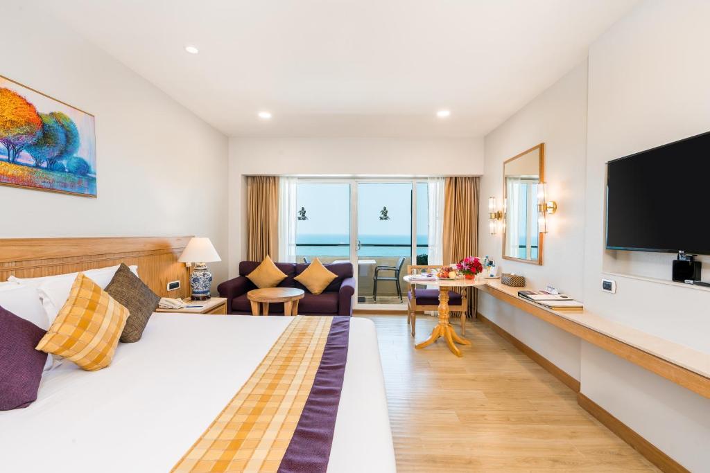 Двухместный (Делюкс с видом на океан) отеля Royal Cliff Beach, Паттайя