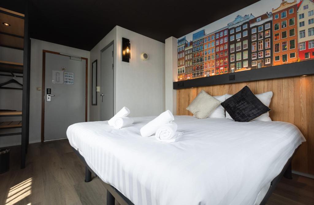 Двухместный (Двухместный номер Делюкс с 1 кроватью и видом на море) отеля Botel, Амстердам