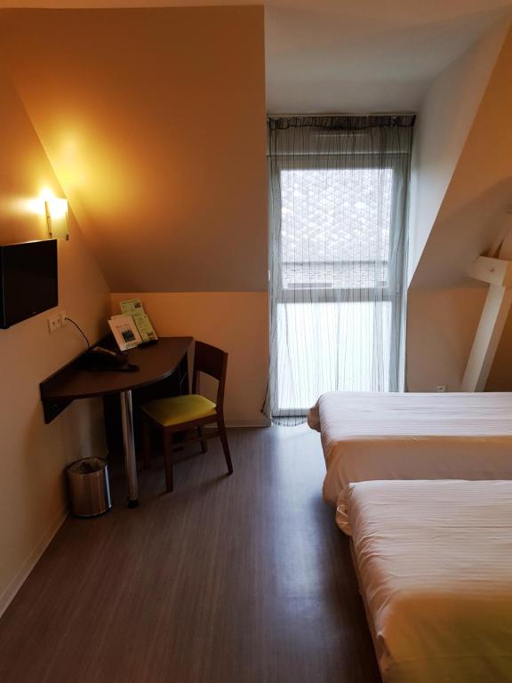 Двухместный (Двухместный номер с 2 отдельными кроватями) отеля Auberge de la Baie, Мон-сен-Мишель