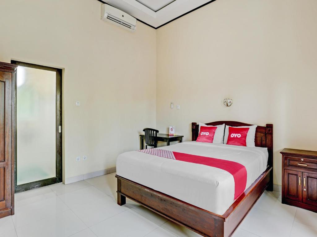 Двухместный (Стандартный двухместный номер с 1 кроватью) отеля Pucuk Bali Guest House, Чангу