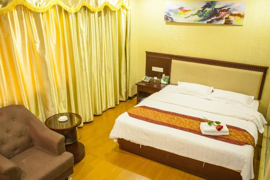 Двухместный (Двухместный номер Делюкс с 1 кроватью) отеля Fuhao Hotel, Гуанчжоу
