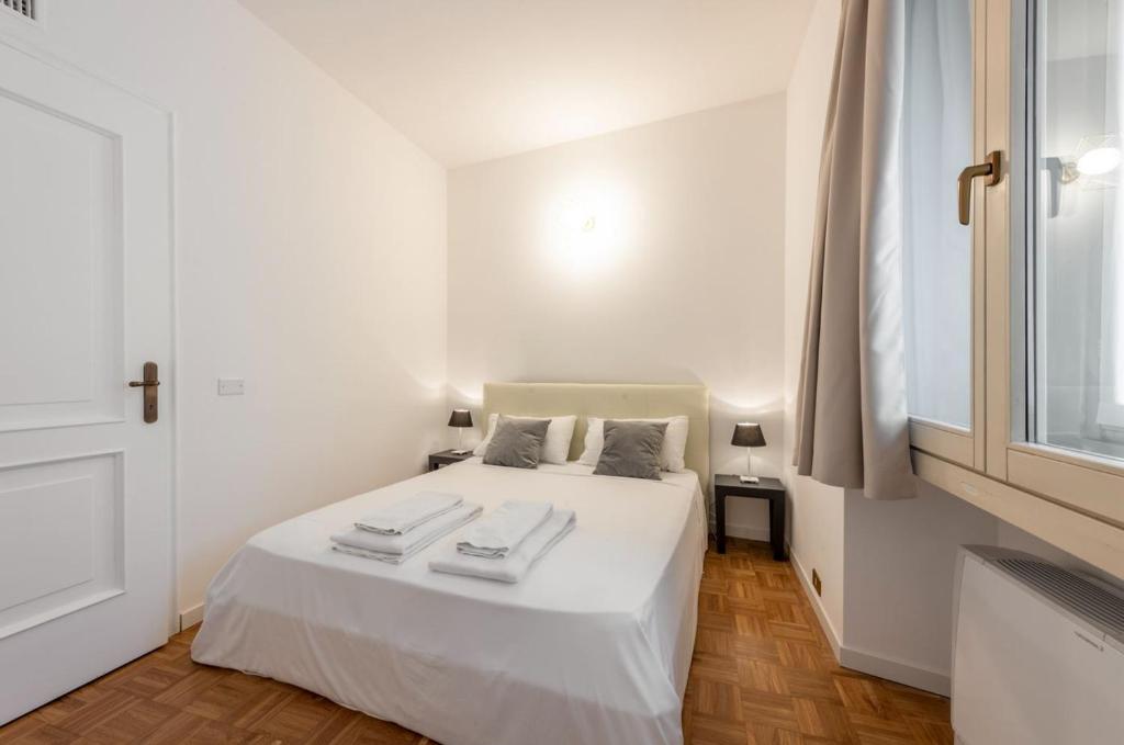 Апартаменты (Апартаменты с 2 спальнями - Via Dell'Orso, 18), Milan Royal Suites - Centro