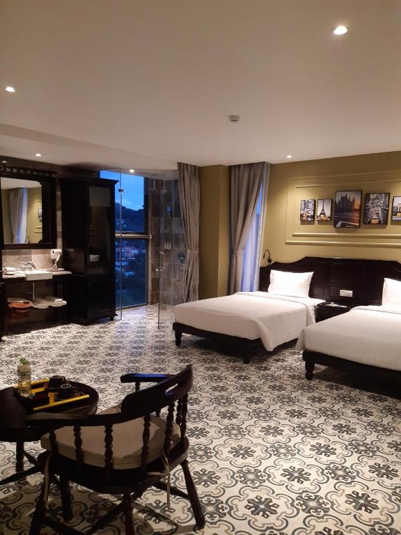 Сьюит (Стандартный люкс) отеля Palmy Beach Club Resort, Дуонг-Донг
