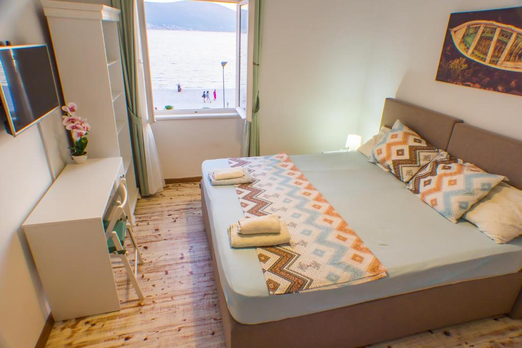 Двухместный (Двухместный номер эконом-класса с 1 кроватью) гостевого дома Riva Guesthouse, Тиват