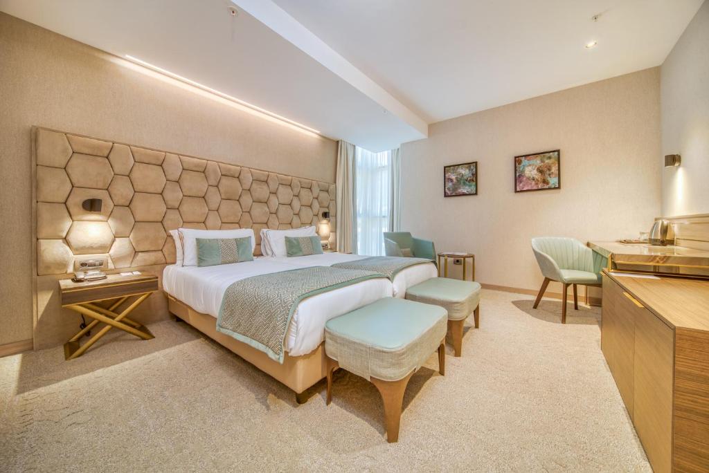 Двухместный (Стандартный двухместный номер с 2 отдельными кроватями) отеля Hotel AMI Budva Petrovac, Петровац