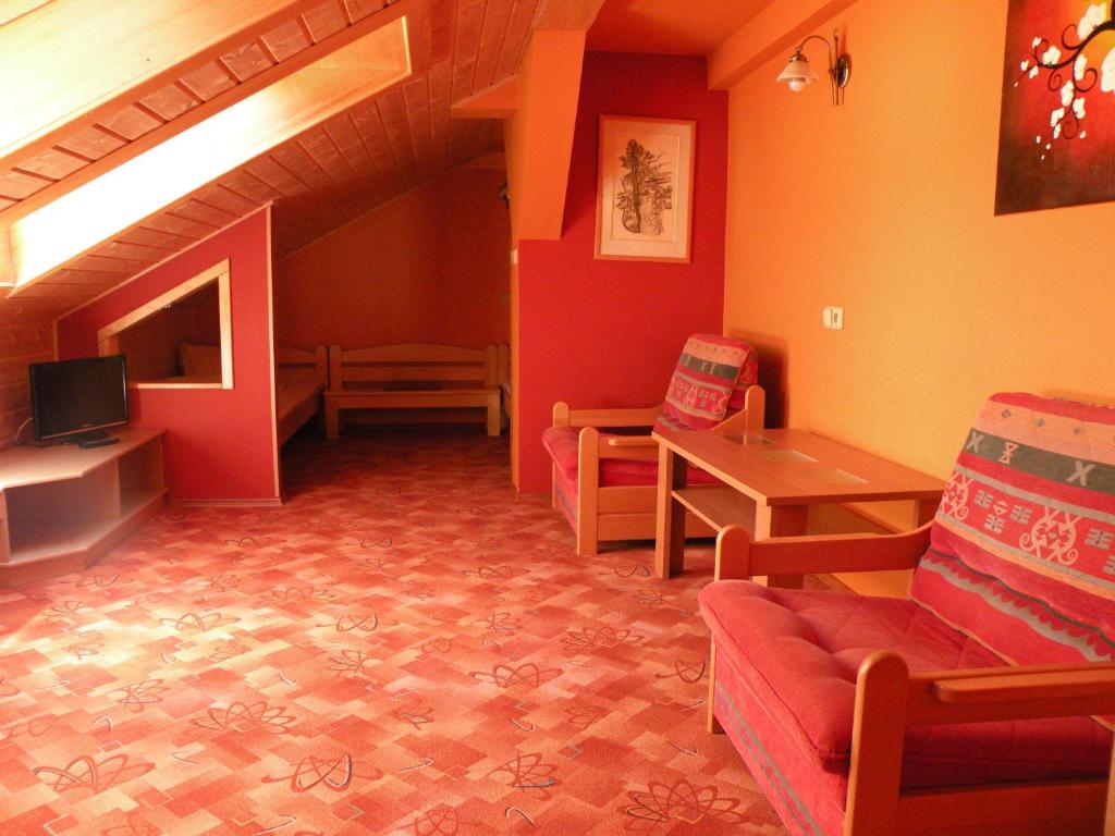 Двухместный (Двухместный номер с 2 отдельными кроватями) отеля Lesní dům, Янске-Лазне