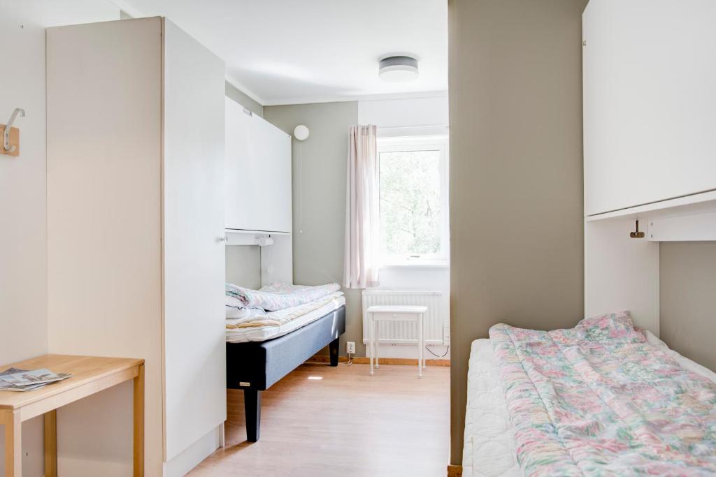 Двухместный (Бюджетный двухместный номер с 2 отдельными кроватями) хостела STF Hostel Sälen, Стётен