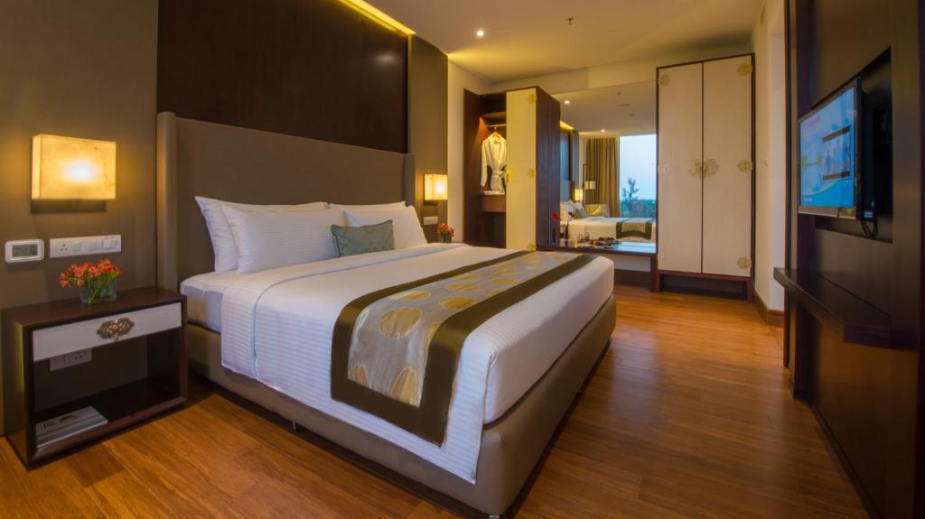 Сьюит (Premium King Double Room) отеля The Gateway Hotel Airport Garden by Taj, Негомбо