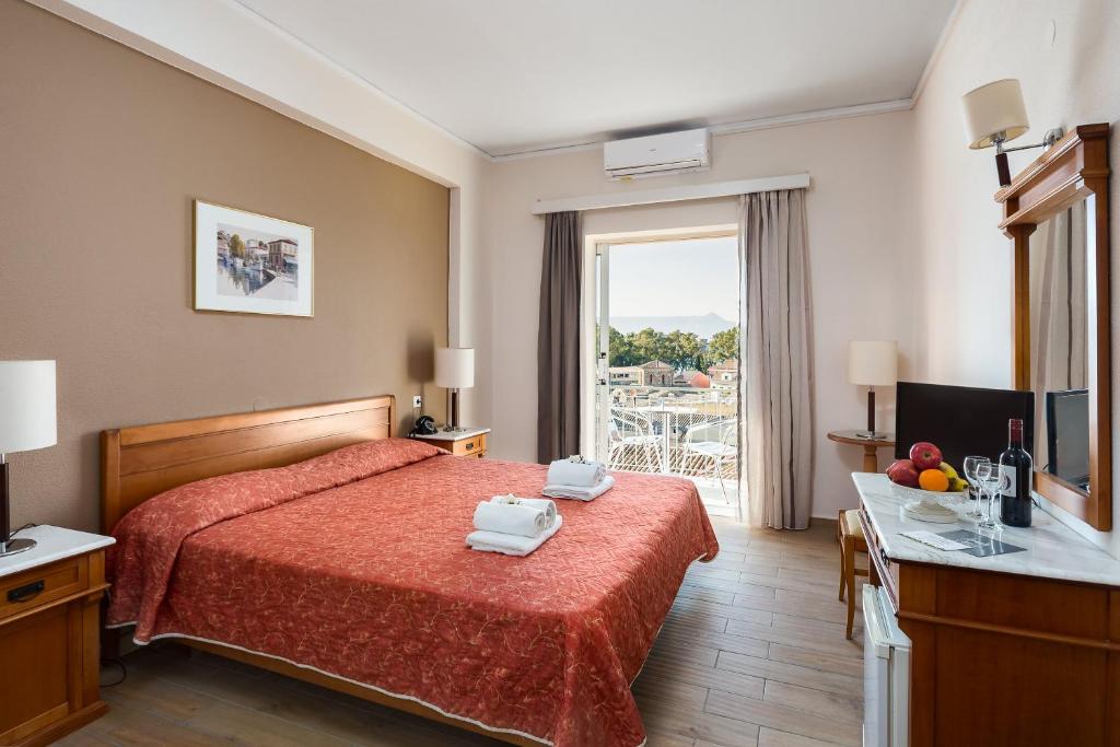 Двухместный (Двухместный номер эконом-класса с 1 кроватью или 2 отдельными кроватями) отеля Arion Hotel, Керкира