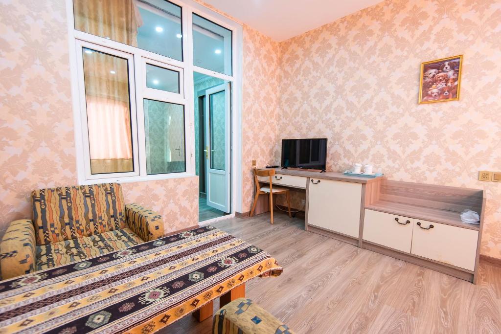 Семейный (Семейный номер с ванной комнатой) гостевого дома Дамла, Баку