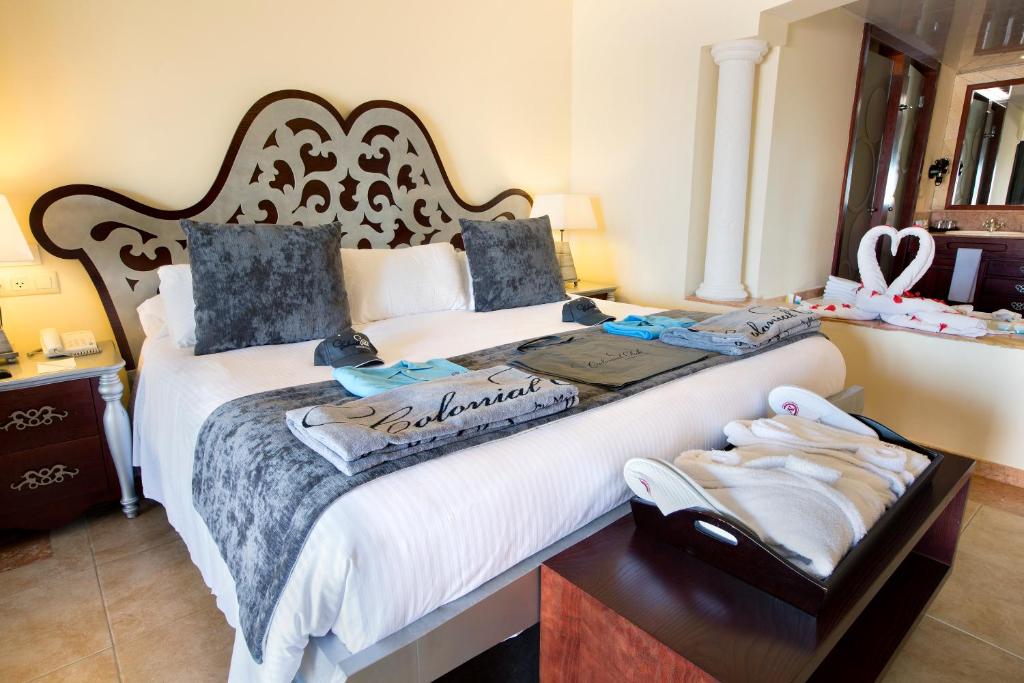 Сьюит (Колониальный клубный полулюкс с видом на океан (только для взрослых старше 18 лет) - Бесплатный Wi-Fi) курортного отеля Majestic Colonial - Punta Cana, Баваро