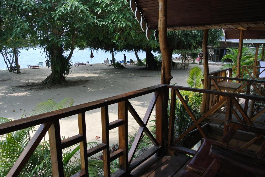Номер (Бунгало с видом на море) отеля Bangbaobeach Resort, Ко Чанг