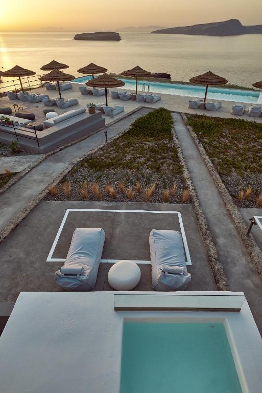 Двухместный (Частная резиденция Sunset Garden с гидромассажной ванной на открытом воздухе) отеля Nature Eco Residences Santorini, Акротирион
