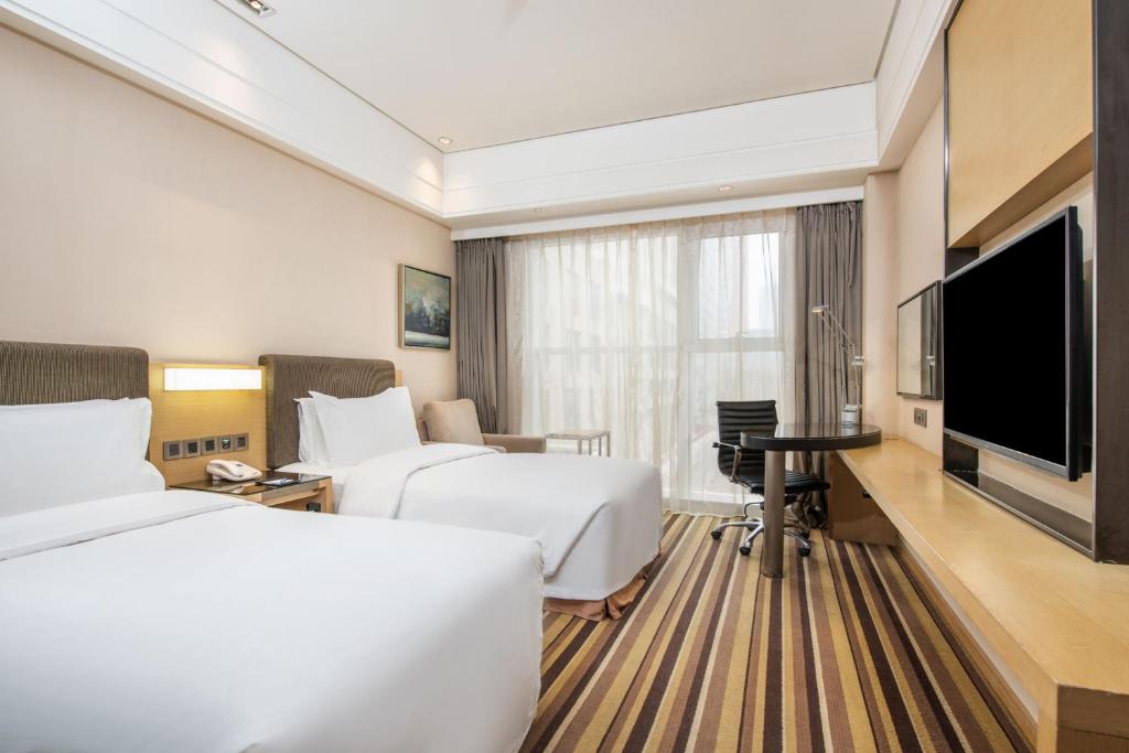 Двухместный (Стандартный двухместный номер с 1 кроватью) отеля Holiday Inn Express Shenyang Golden Corridor, Шэньян