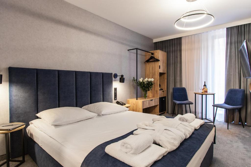 Двухместный (Двухместный номер «Премиум» с 1 кроватью или 2 отдельными кроватями) отеля Hotel Alexander, Краков