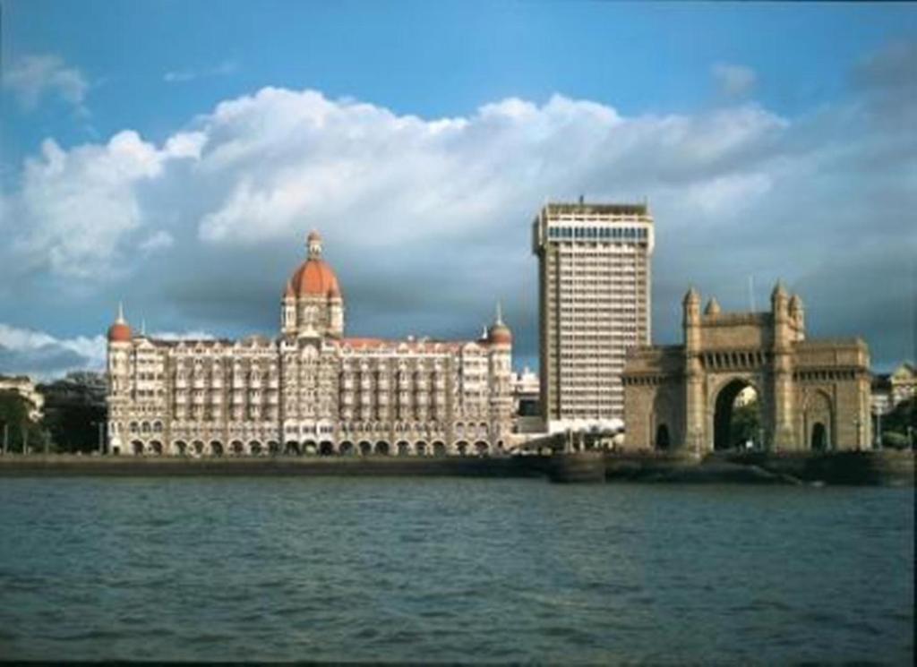 The Taj Mahal Tower Mumbai, Мумбай