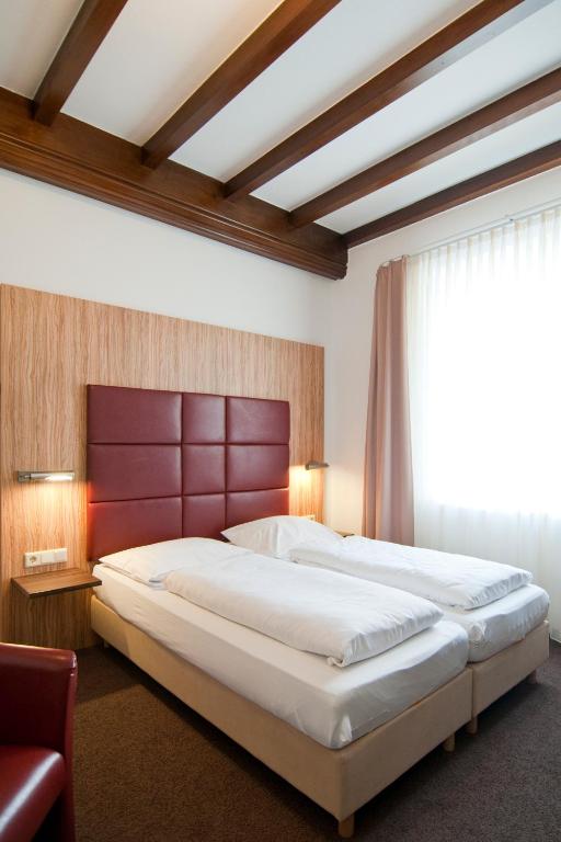 Двухместный (Двухместный номер «Комфорт» с 1 кроватью) отеля Hotel & Gasthaus Backmulde, Гейдельберг
